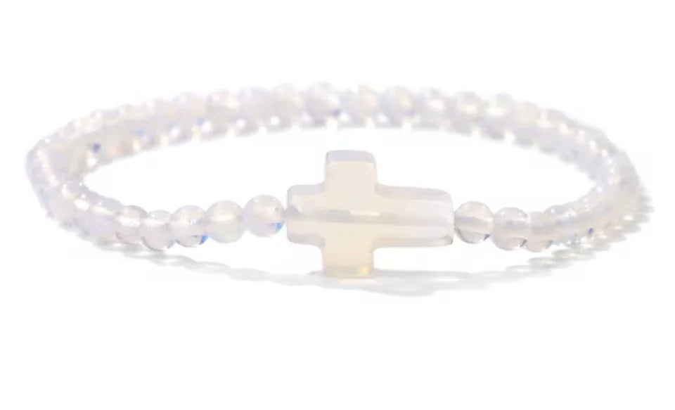 Armband med ett kors