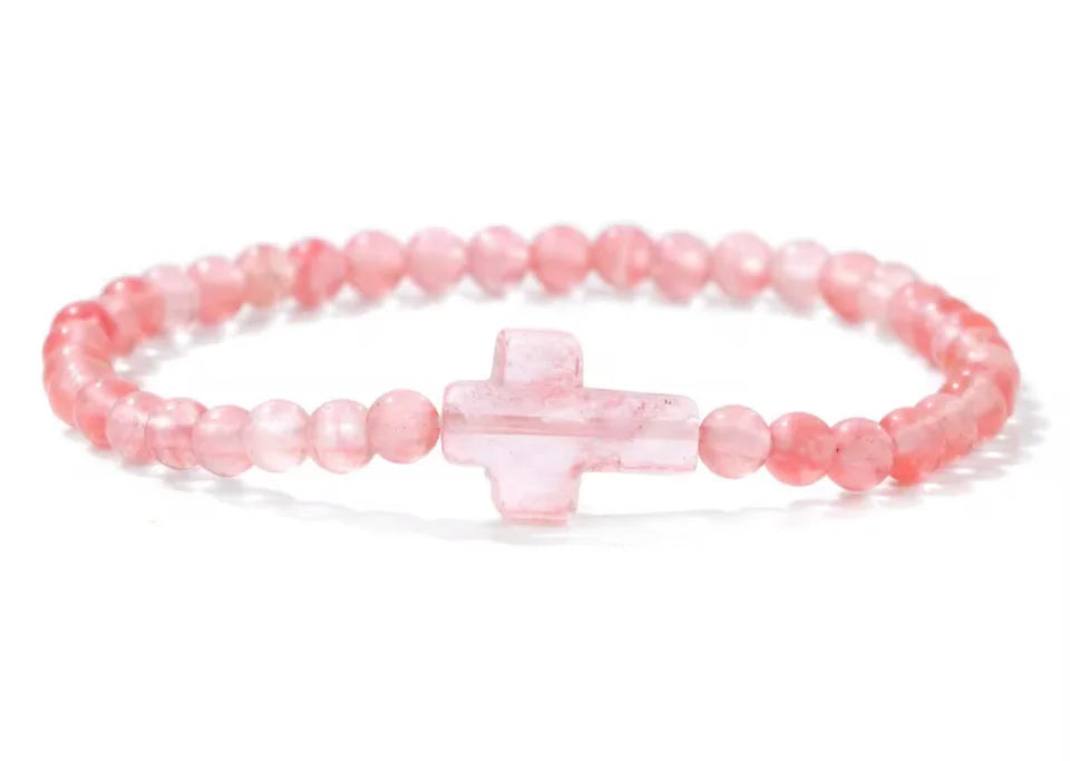 Armband med ett kors