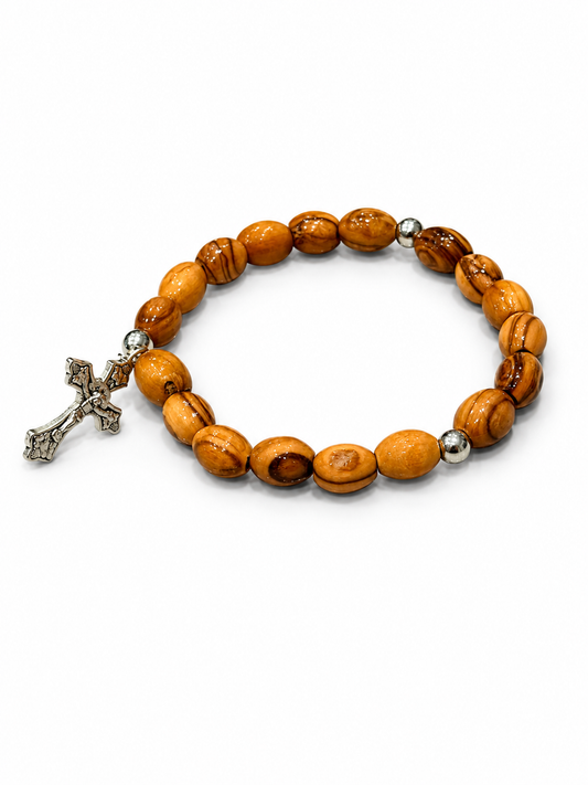 Kors armband i olivträ