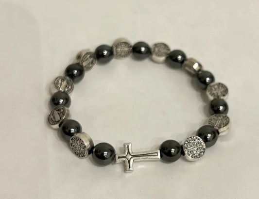 Armband i hametitstenar