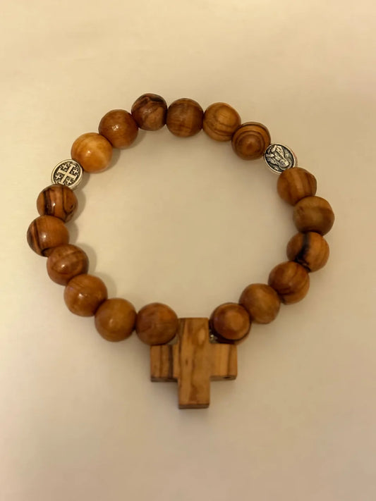 Kors armband i olivträ