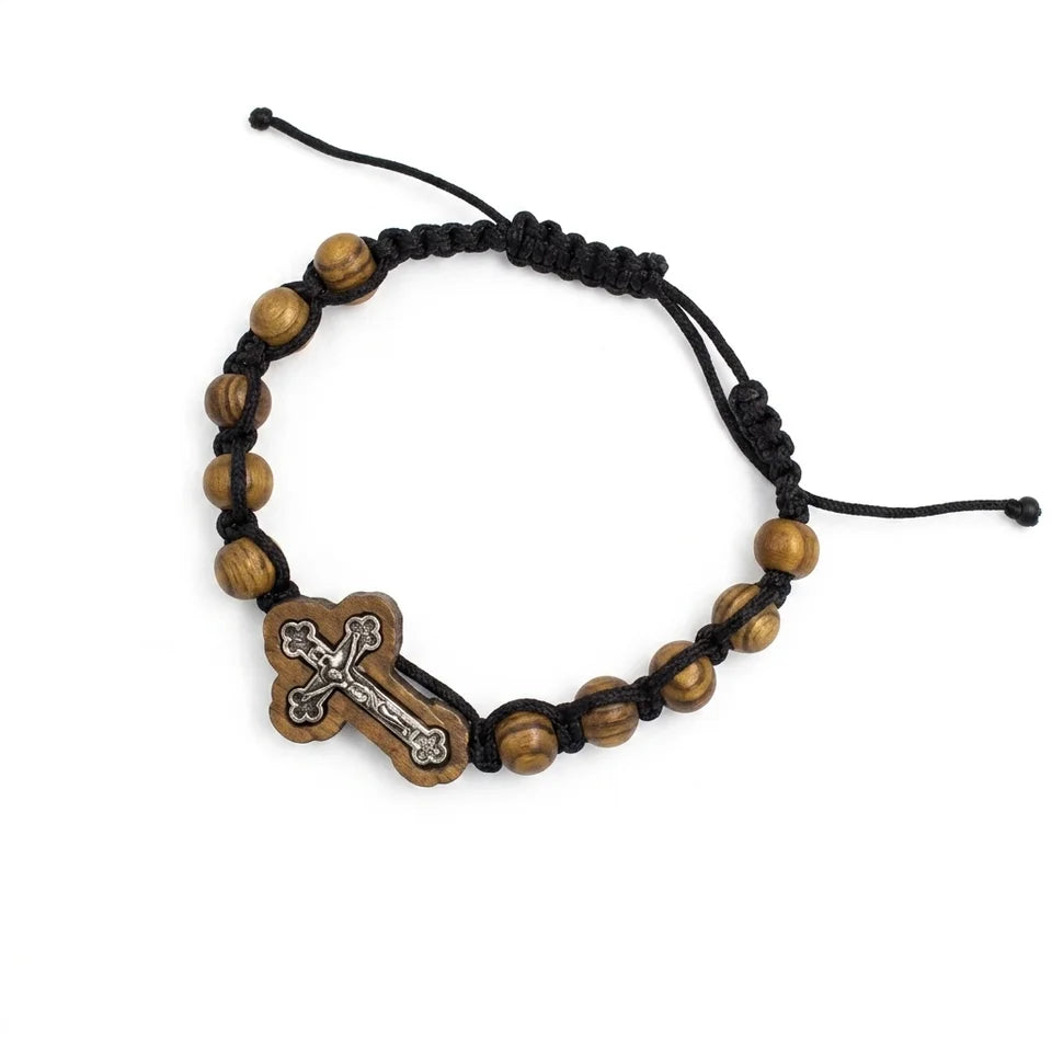 Kors armband i olivträ
