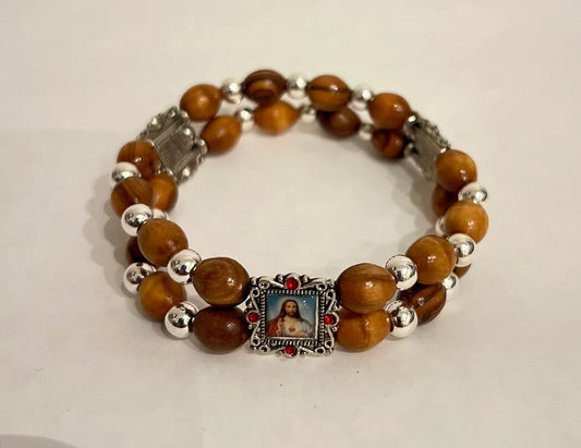 Armband i olivträ
