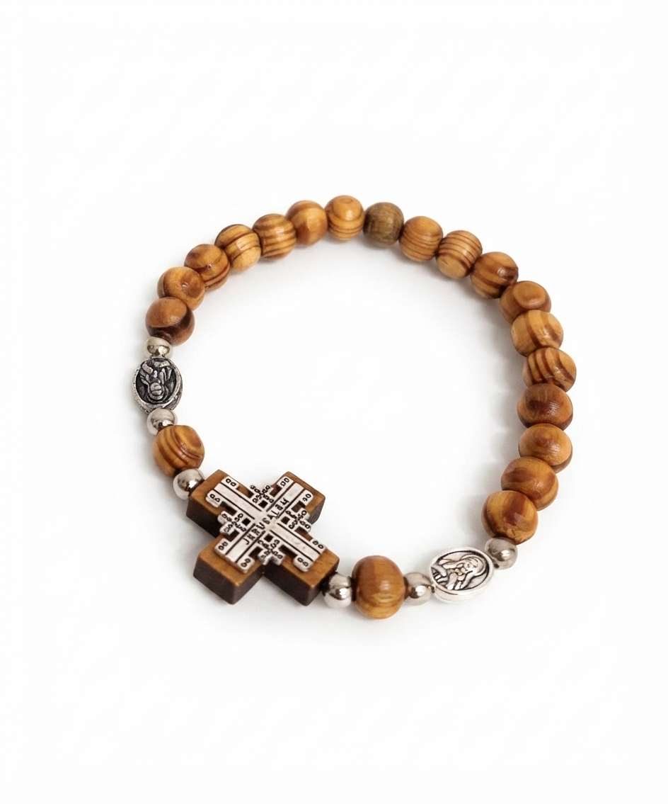 Armband med ett kors